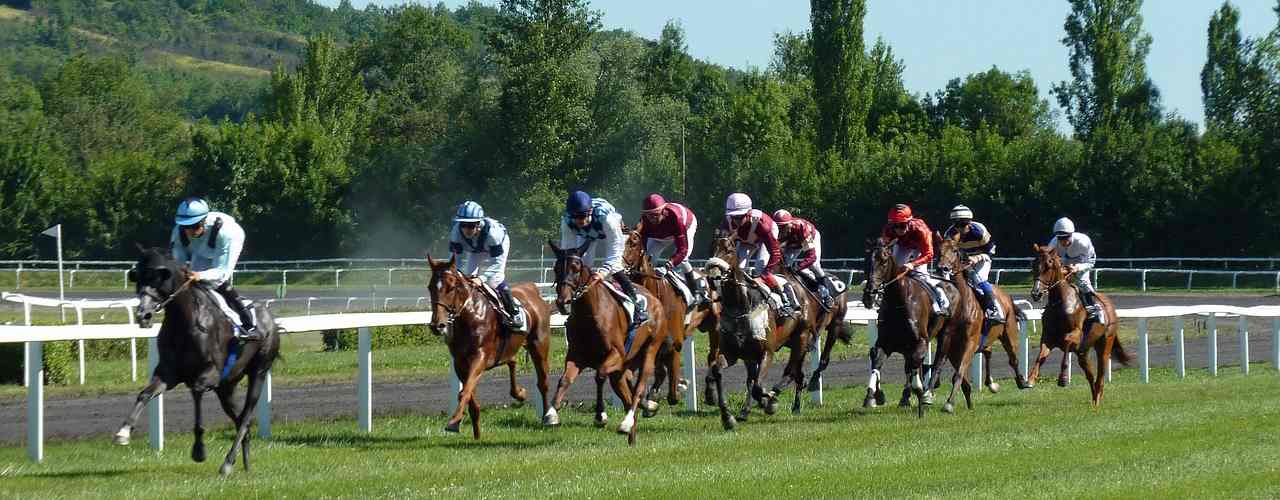 Historia wyścigów konnych w Warszawie